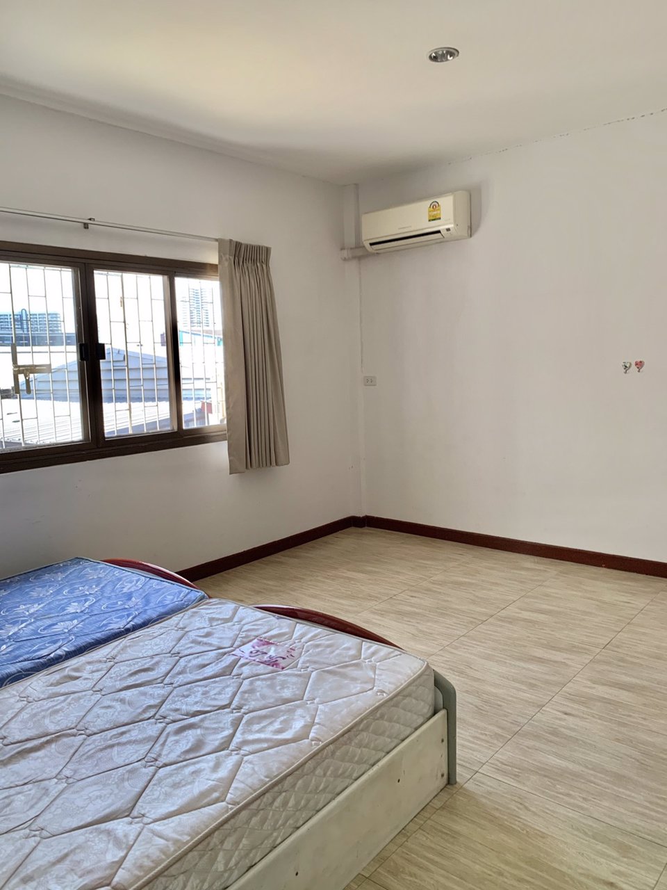 ให้เช่า-ทาวน์เฮ้าส์-2-ชั้น-renovate-ใหม่-ซอยอุดมสุข51-บ้านสวย-สภาพดี-ทำเลใกล้-bts-อุดมสุข-ราคา