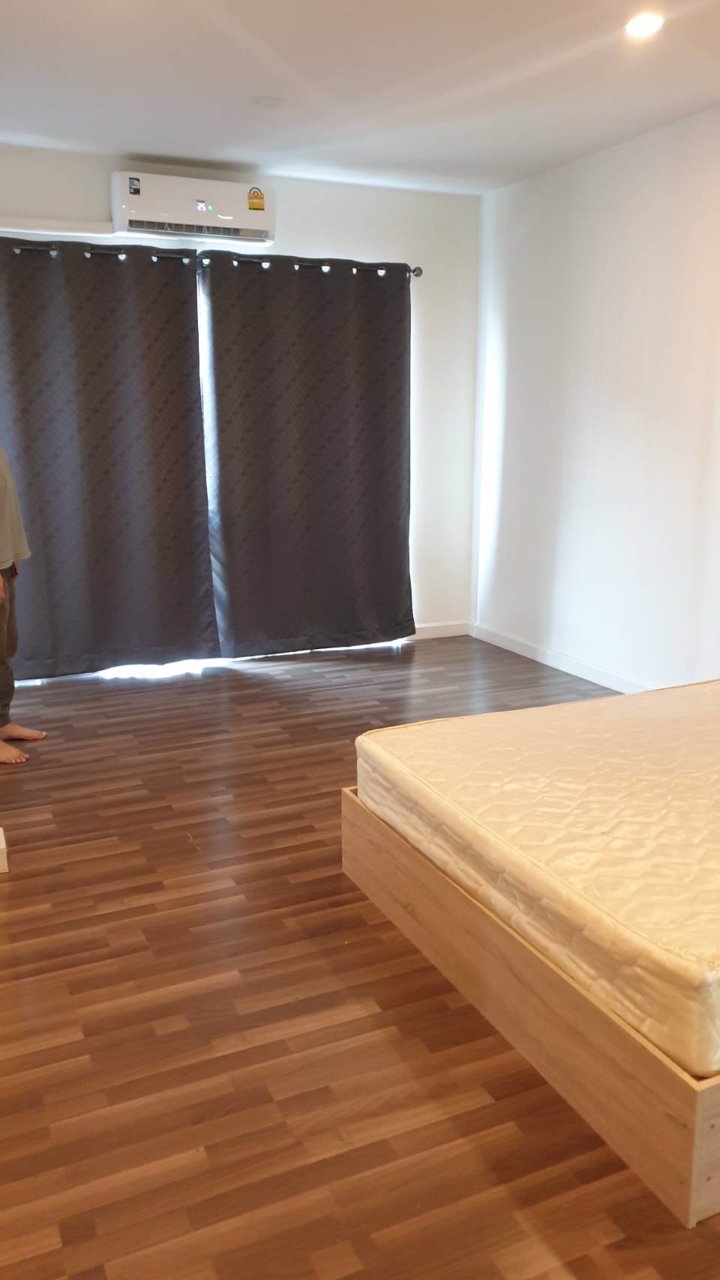 ให้เช่า-ทาวน์โฮม-3-ชั้น-bless-town-ศรีนครินทร์-หนามแดง-บ้านสวย-สภาพดี-ราคาพิเศษ-14000-บาท