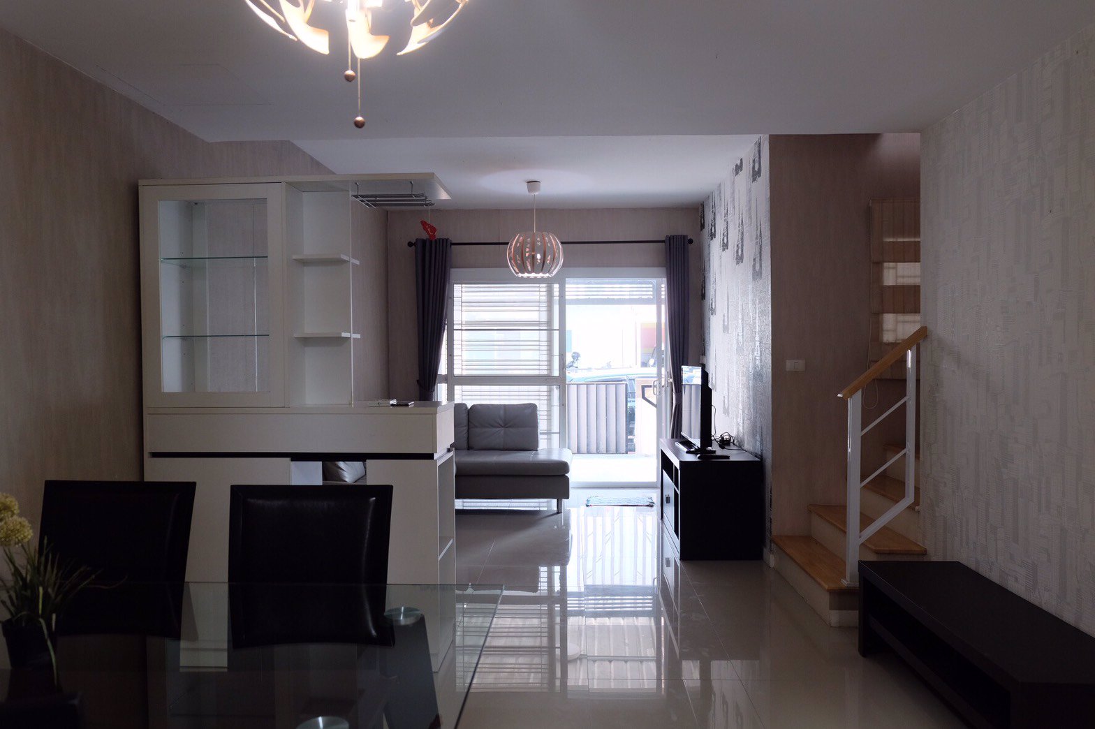 ให้เช่า-ทาวน์เฮ้าส์-บ้านพฤกษา-ไพร์ม-ศรีนครินทร์บางนา-บ้านสวย-ตกแต่งแล้ว-เฟอร์ครบพร้อมอยู่