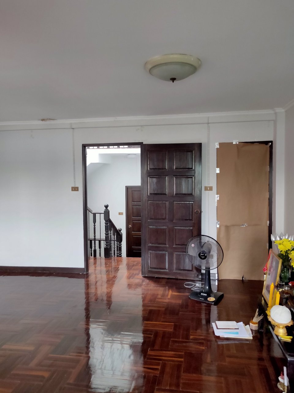 ให้เช่า-ทาวน์โฮม-3-ชั้น-พร้อมดาดฟ้า-ตกแต่งใหม่-มลลิลกรีนวิลล์-ซศรีด่าน22-สภาพดี-ราคา-15000