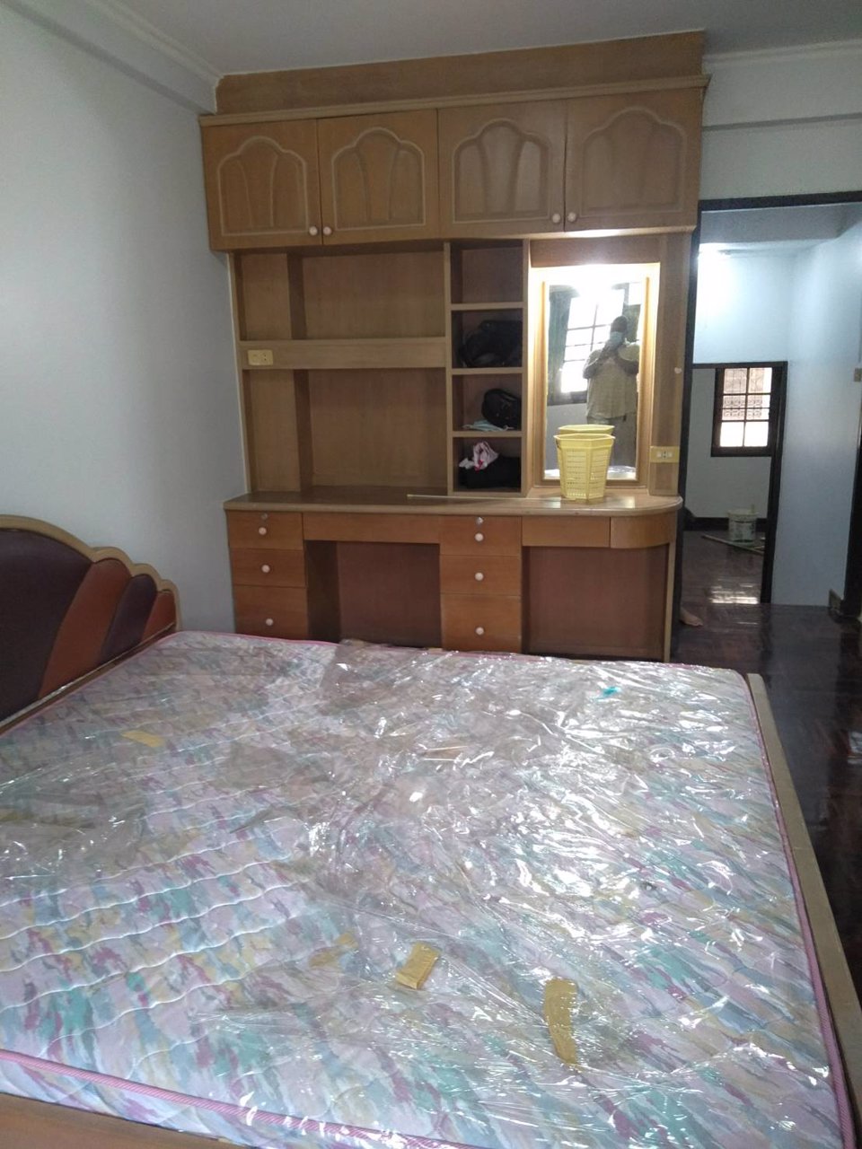 ให้เช่า-ทาวน์โฮม-3-ชั้น-พร้อมดาดฟ้า-ตกแต่งใหม่-มลลิลกรีนวิลล์-ซศรีด่าน22-สภาพดี-ราคา-15000