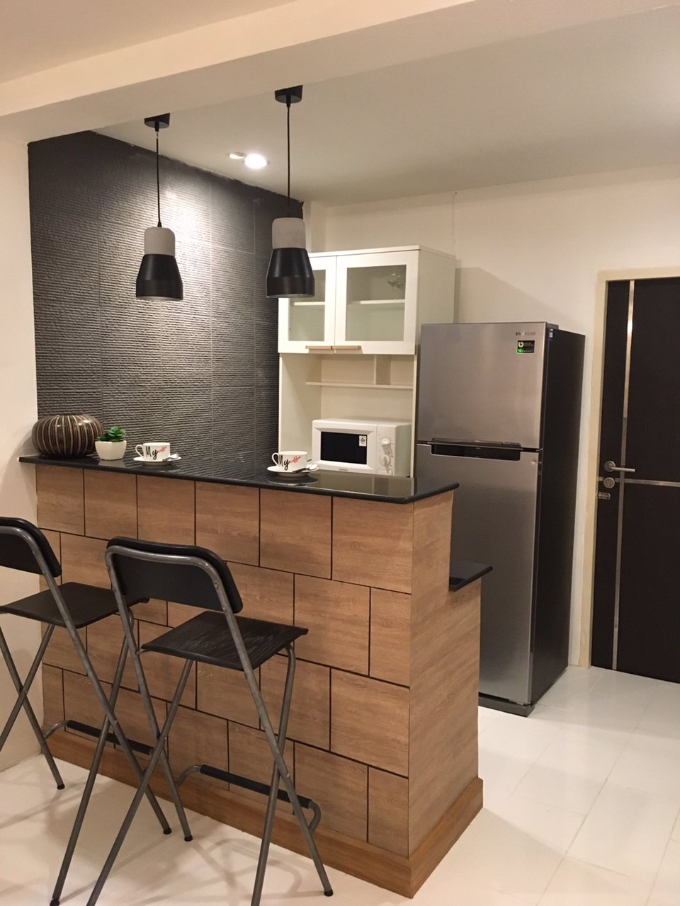 ขาย-ทาวน์เฮ้าส์-แต่งหรู-สิรินดา-พัทยา-เฟอร์นิเจอร์ครบพร้อมอยู่-เพียง-199-ล้านบาท