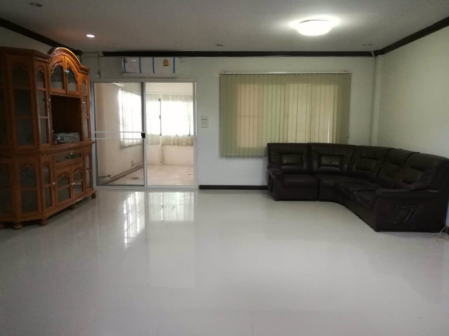 ให้เช่า-ทาวน์โฮม-2-ชั้น-renovateใหม่-ใกล้-bts-อ่อนนุช-บ้านสวย-สภาพดี-เฟอร์นิเจอร์ครบ-พร้อมอยู่