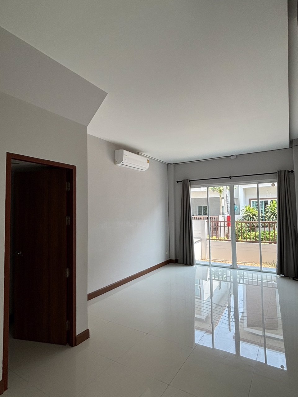 ให้เช่า-บ้านแฝดใหม่-มปัญฐิญา-แพรกษา-บ้านสวยสภาพดี-พร้อมอยู่-ราคา-17000-บาท