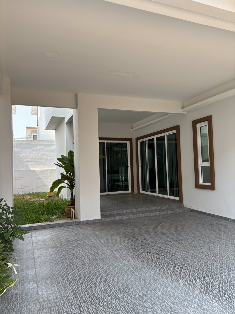 ให้เช่า-บ้านแฝดใหม่-มปัญฐิญา-แพรกษา-บ้านสวยสภาพดี-พร้อมอยู่-ราคา-17000-บาท