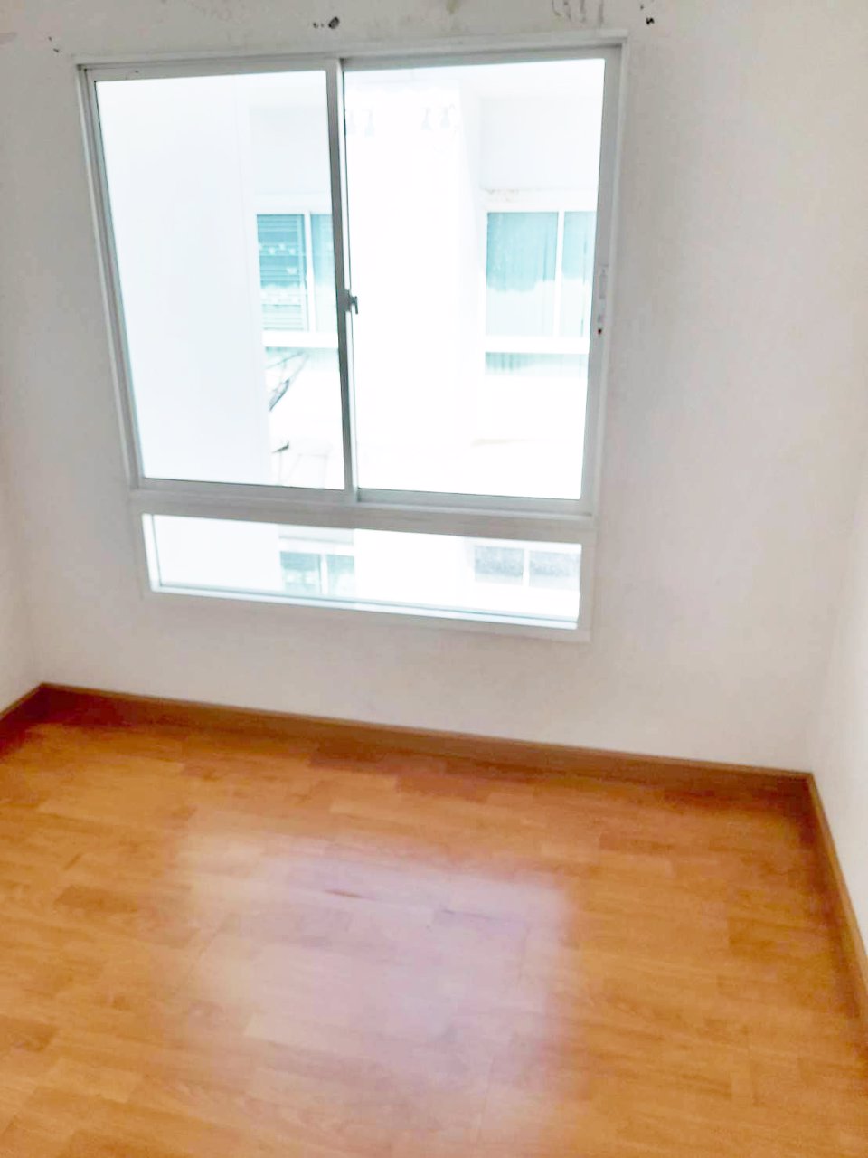 ให้เช่า-ทาวน์โฮม-3-ชั้น-มs-sense-ศรีนครินทร์-เยื้องพาราไดซ์-พาร์ค-บ้านสวยสภาพดี