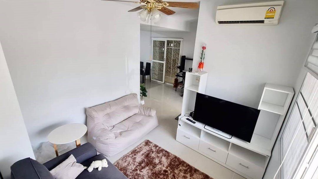 บ้านแฝด-the-village-บางนา-กม10-ดีไซน์ผนังบ้านไม่ติดกัน-เฟอร์นิเจอร์ครบ-ราคา-30000