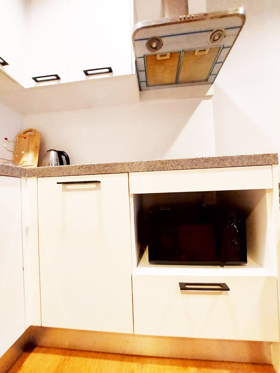 ให้เช่า-คอนโด-2-ห้องนอน-the-address-สยาม-ใกล้รถไฟฟ้า-bts-ราชเทวี-เฟอร์นิเจอร์ครบ-ราคา-26000-บ