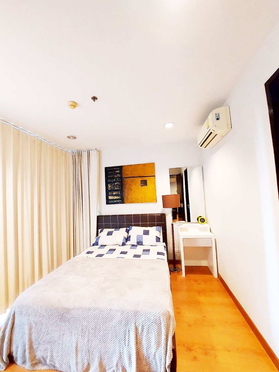 ให้เช่า-คอนโด-2-ห้องนอน-the-address-สยาม-ใกล้รถไฟฟ้า-bts-ราชเทวี-เฟอร์นิเจอร์ครบ-ราคา-26000-บ