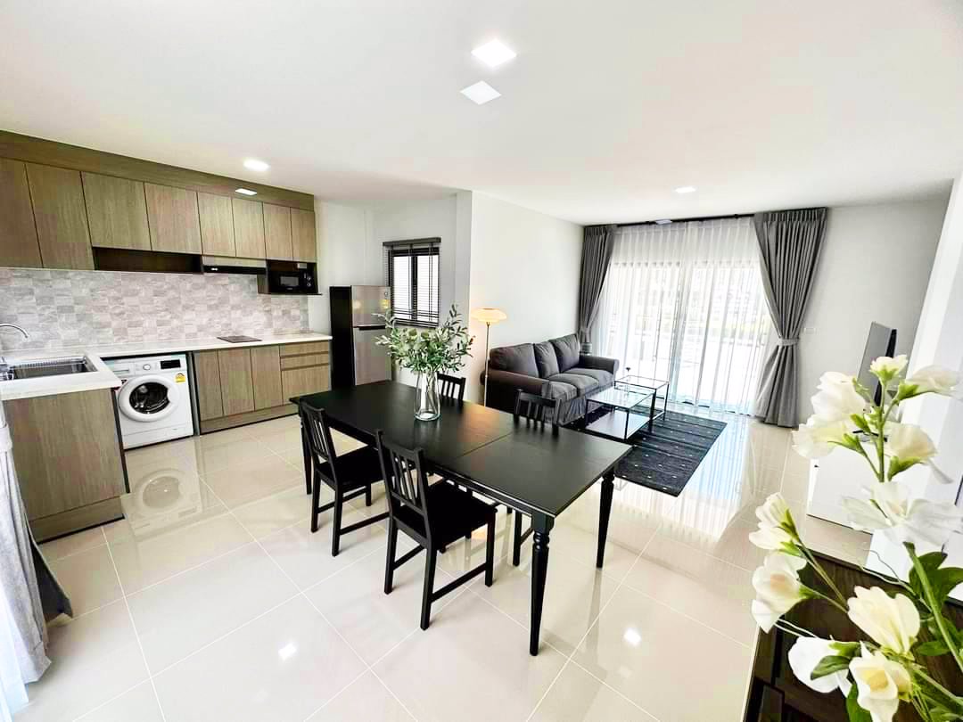 ทาวน์โฮม-2-ชั้นใหม่-มพลีโน่-สุขุมวิท-บางนา-2-บ้านสวย-มีเฟอร์นิเจอร์-พร้อมอยู่-ราคา-35000