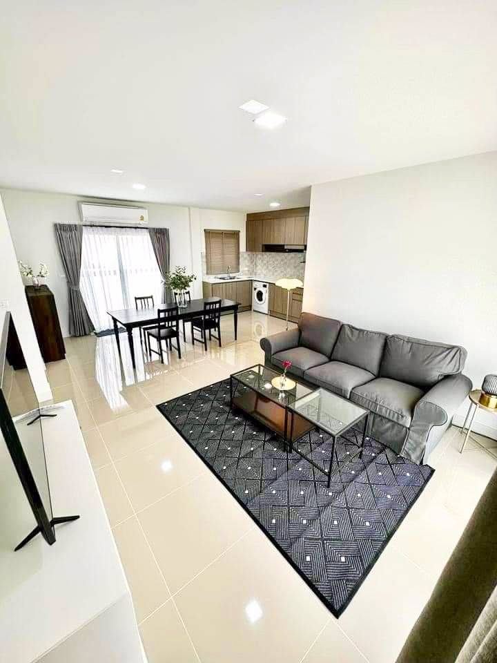 ทาวน์โฮม-2-ชั้นใหม่-มพลีโน่-สุขุมวิท-บางนา-2-บ้านสวย-มีเฟอร์นิเจอร์-พร้อมอยู่-ราคา-35000