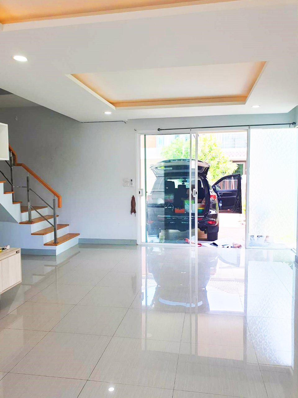 ให้เข่า-บ้านแฝด-มเมอริทแกรนด์-สุวรรณภูมิ-ซอยวัดหลวงพ่อโต-บ้านสวย-ราคา-16000-บาท