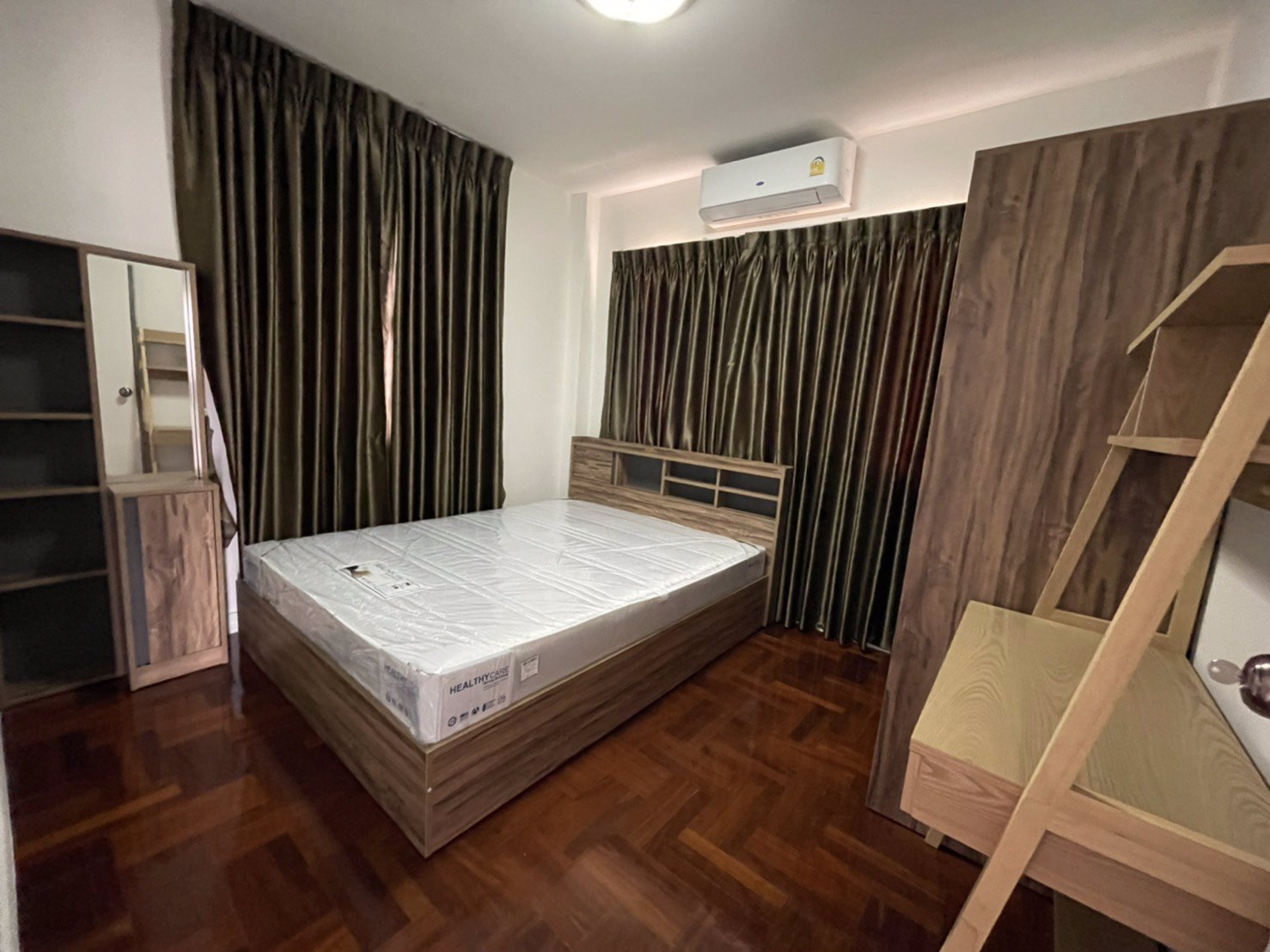 house-for-rent-completely-renovated-wararom-lake-view-village-tamru-bang-phli-road-thepharak