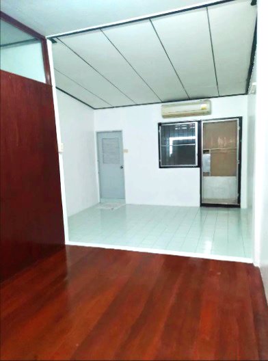 ให้เช่า-ทาวน์เฮ้าส์-2-ชั้น-ซอยลาดพร้าว-109-ใกล้รถไฟฟ้าสายสีเหลือง-เดอะมอลล์-บางกะปิ-สภาพดี