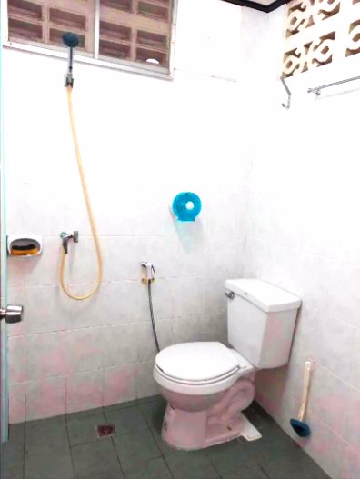 ให้เช่า-ทาวน์เฮ้าส์-2-ชั้น-ซอยลาดพร้าว-109-ใกล้รถไฟฟ้าสายสีเหลือง-เดอะมอลล์-บางกะปิ-สภาพดี