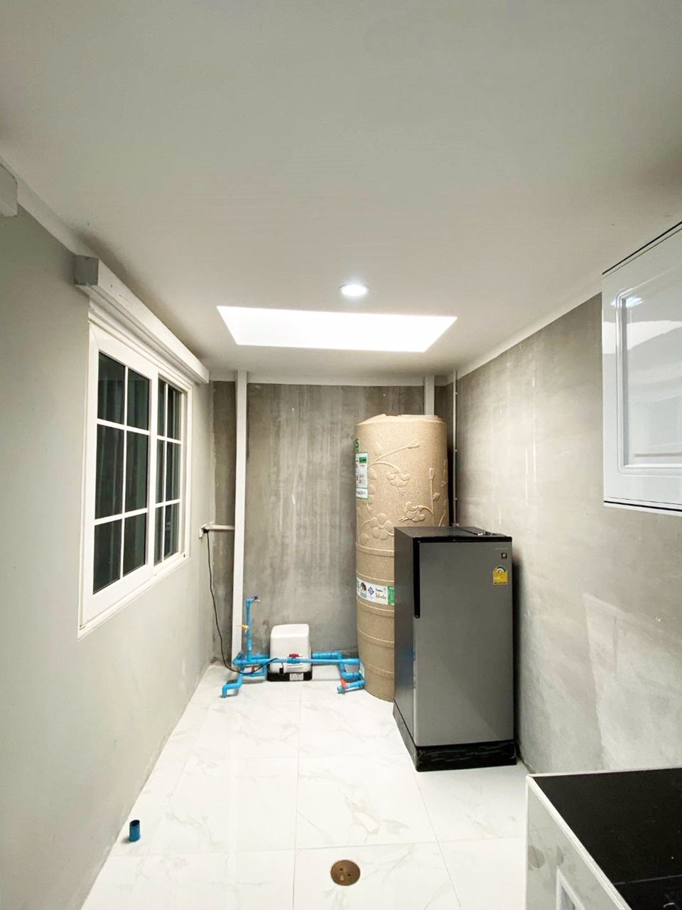 ให้เช่า-ทาวน์เฮ้าส์-2-ชั้น-หลังมุม-มโกลเด้นทาวน์3-บางนา-สวนหลวง-บ้านสวย-มีเฟอร์นิเจอร์-ราคา