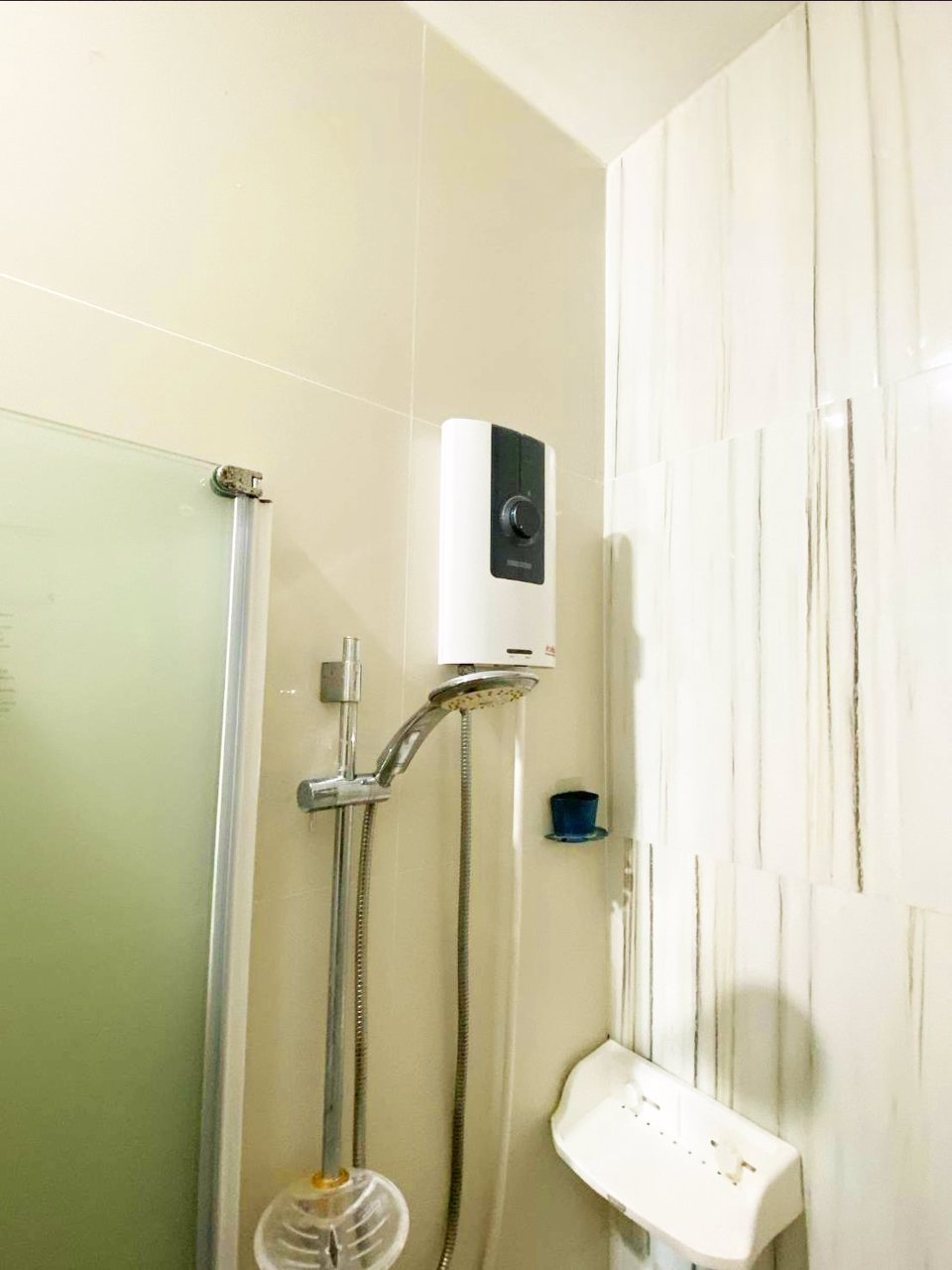 ให้เช่า-ทาวน์เฮ้าส์-2-ชั้น-หลังมุม-มโกลเด้นทาวน์3-บางนา-สวนหลวง-บ้านสวย-มีเฟอร์นิเจอร์-ราคา