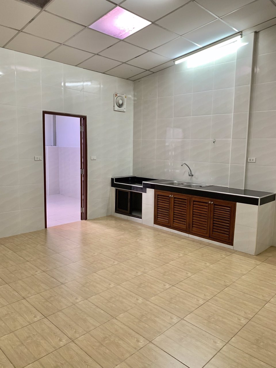 ให้เช่า-ทาวน์เฮ้าส์-2-ชั้น-ซอุดมสุข-51-ใกล้-bts-ศรีอุดม-บ้านสวยสภาพดี-ราคา-19000-บาท