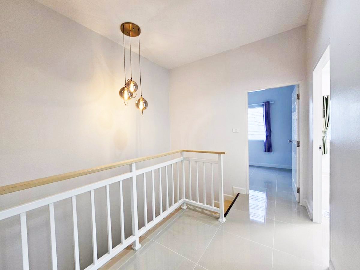 ทาวน์เฮ้าส์-2-ชั้น-หลังมุม-มชลดิษฐ์-อยู่ใกล้-โลตัสมอลล์-สมุทรปราการ-บ้านสวย-เฟอร์ครบ