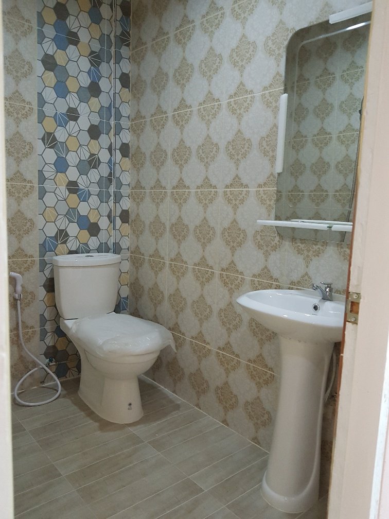 3ชั้น4ห้องนอนขายบ้านซอยเรวดีถนนรัตนาธิเบศใกล้เซ็นทรัล-ใกล้รถไฟฟ้ารัตนาธิเบศกับติวานนท์17วา-3ห้องน้ำ