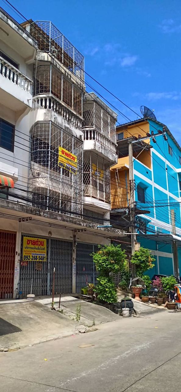 ขายตึกแถว-3-ชั้นครึง-เทียนทะเลซอย-16