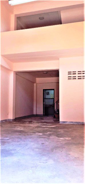 ขายถูกมาก-ตึกแถว-3-ชั้นครึ่ง-ถนนประชาสำราญ-หนองจอก