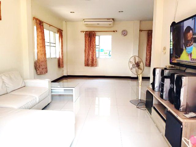 ขายบ้านเดี่ยว-2-ชั้น-หมู่บ้านซื่อตรง-บางใหญ่