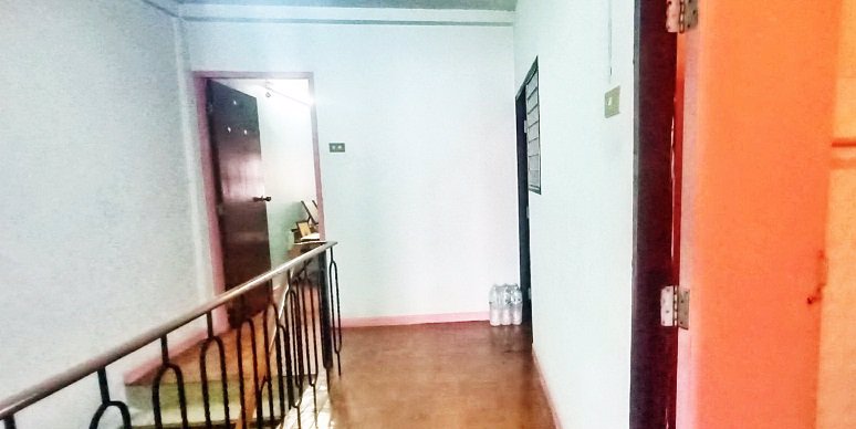 ขายถูก-ทาวน์เฮ้าส์-3-ชั้น-บ้าน-ปผาสุขนิเวศน์-บางบัวทอง