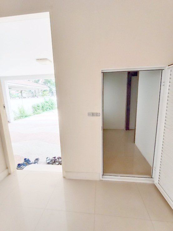 ขายถูก-บ้านเดี่ยว-2-ชั้น-เพอร์เฟคพาร์ค-บางบัวทอง