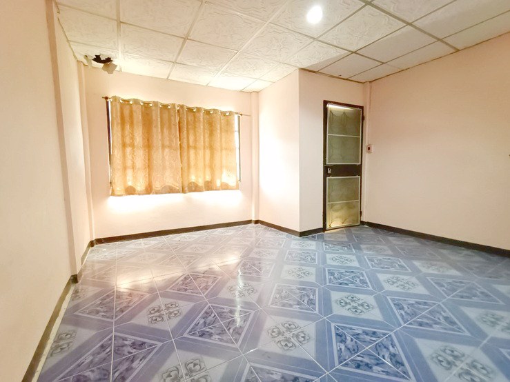 ขาย-ทาวน์เฮ้าส์-2-ชั้น-หมู่บ้านสินอนันต์-ซอยเสรีไทย-72