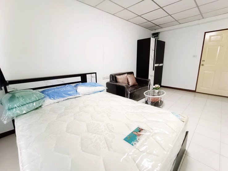 ขายด่วน-คอนโดลุมพินีเซ็นเตอร์-ลาดพร้าว-111-ตกแต่งพร้อมเข้าอยู่