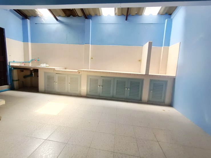 ขาย-ทาวน์เฮ้าส์-2-ชั้น-ถนนลาดพร้าว-101-แยก-32-พร้อมเข้าอยู่