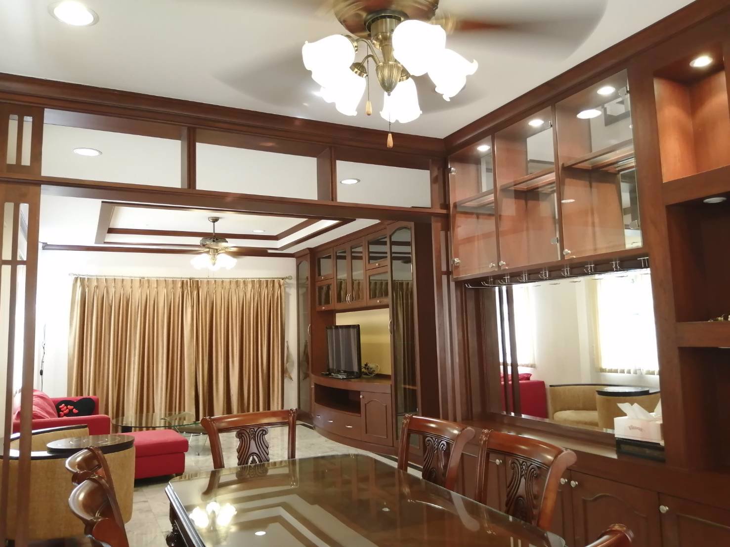 ขาย-หรือ-ให้เช่าบ้าน-รามคำแหง-190-1-พาร์คเวย์ชาเล่ต์-เฟอร์นิเจอร์ครบ-3นอน-3น้ำ-55ตรว-พร้อม1-3-66