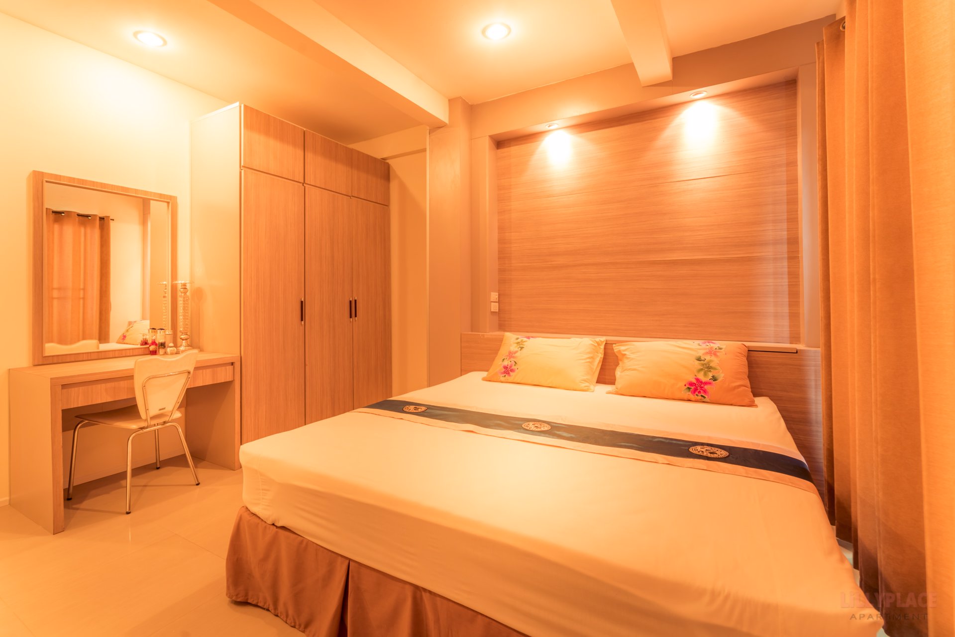 ลิลลี่เพลส-ห้องพัก-ที่พัก-ห้องเช่ารายเดือน-ระยะสั้น-ใกล้รถไฟฟ้าbtsบางนา-แบริ่ง-สำโรง-ไบเทค-สุขุมวิท