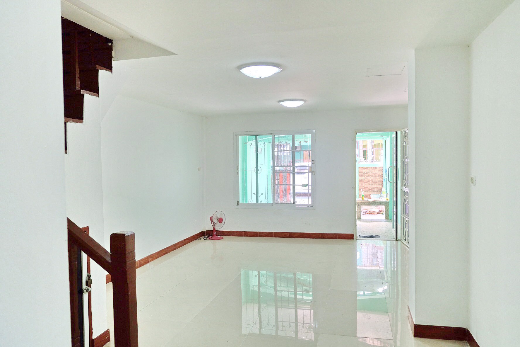 ขายทาวน์เฮาส์-มเคซีรามอินทรา-6-ซอยพระยาสุเรนทร์-45-เขตคลองสามวา-ใกล้แฟชั่นไอส์แลนด์