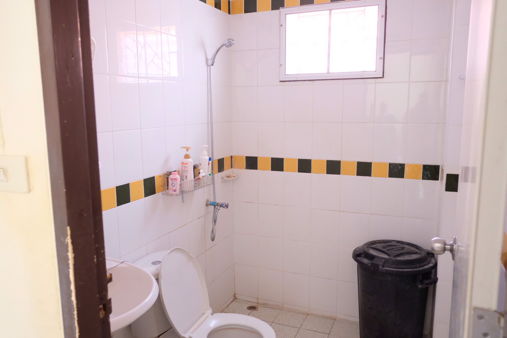 ขาย-บ้านเดี่ยว-หมู่บ้าน-วัฒนา-สุวินทวงศ์-สุวรรณภูมิ-ถนนร่วมพัฒนา-ลำต้อยติ่ง-หนองจอก-ใกล้กรมขนส่ง-พื