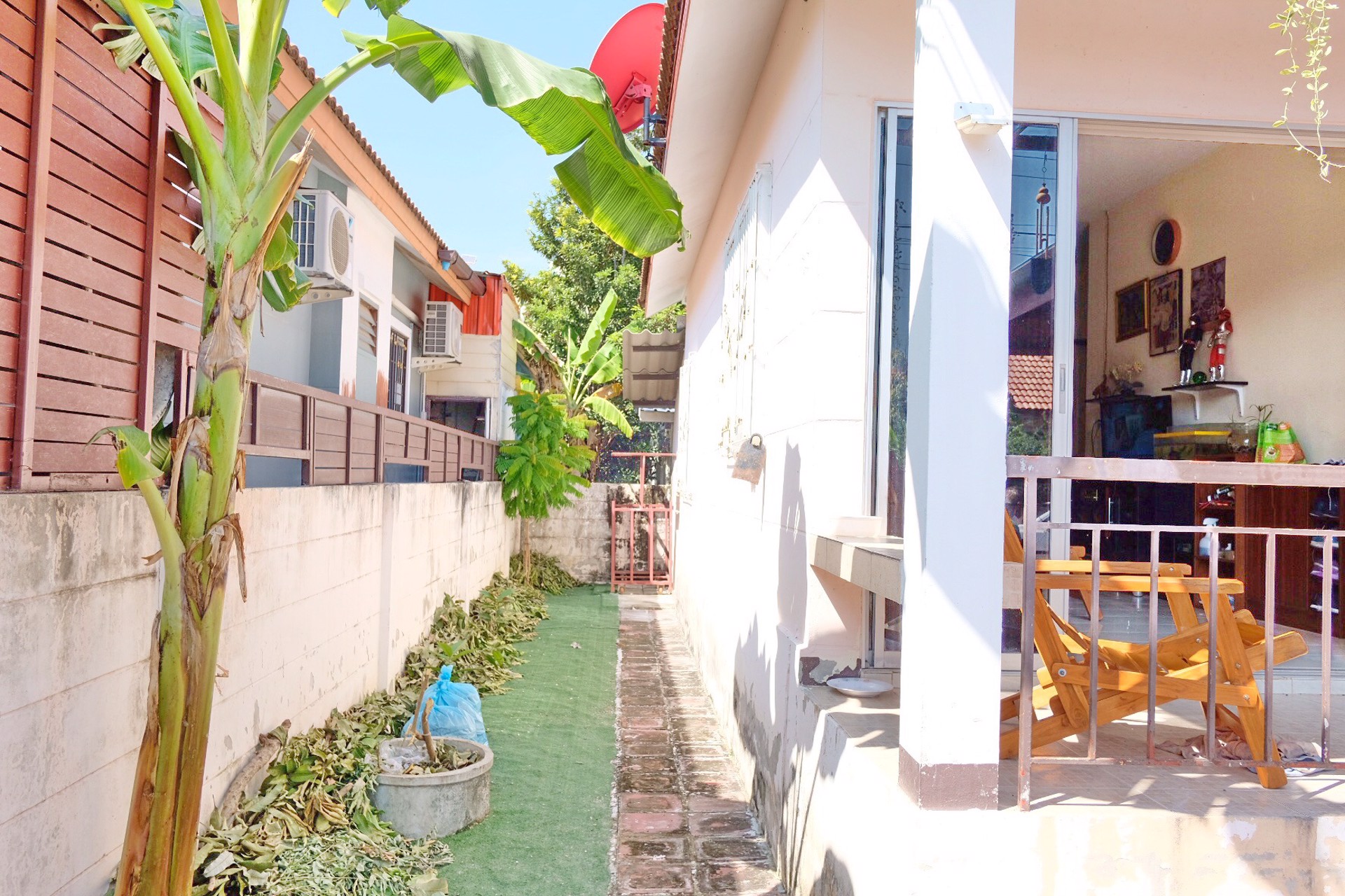 ขาย-บ้านเดี่ยว-หมู่บ้าน-วัฒนา-สุวินทวงศ์-สุวรรณภูมิ-ถนนร่วมพัฒนา-ลำต้อยติ่ง-หนองจอก-ใกล้กรมขนส่ง-พื