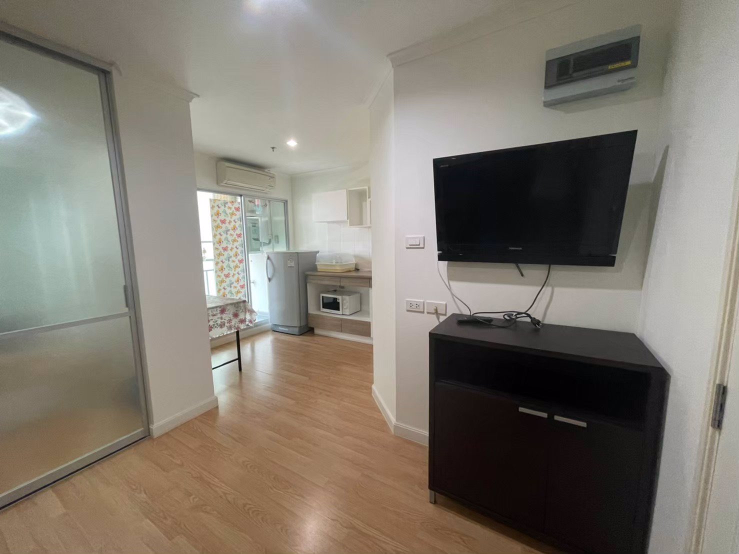 ให้เช่าคอนโดลุมพินี-พาร์ค-ปิ่นเกล้า-ตึก-a-ชั้น-15