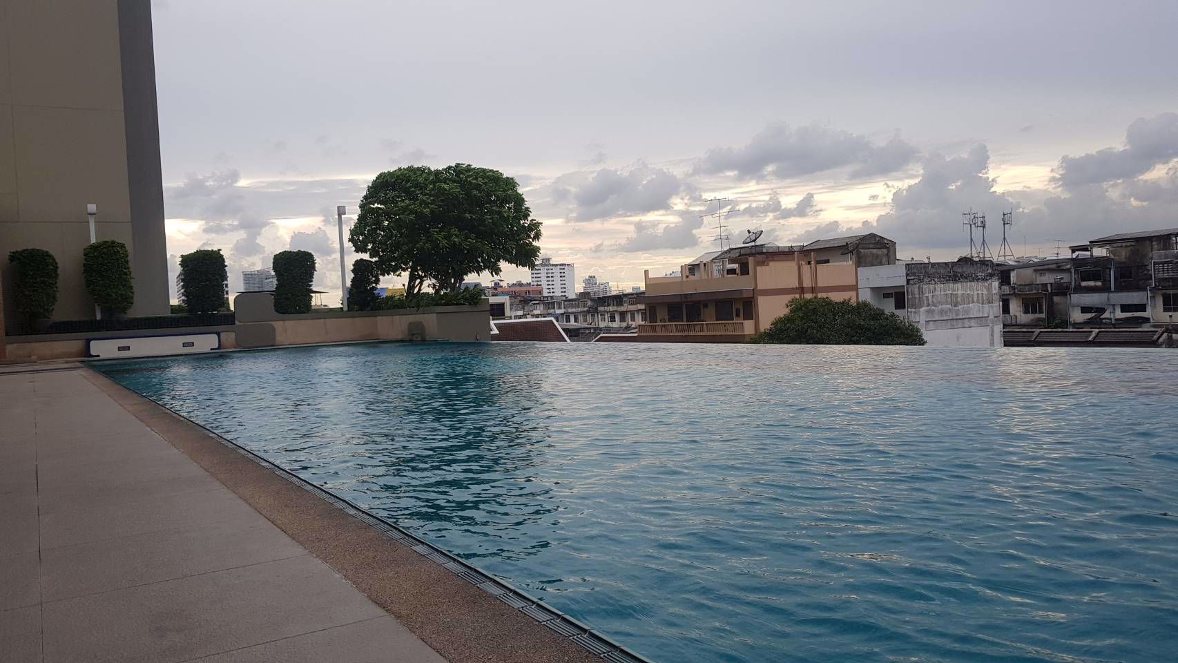 ขาย-เช่า-1-ห้องนอน-29-ตรม-lpn-ลาดพร้าว-โชคชัย-4-ดีลล์สุดท้ายปลายปี-