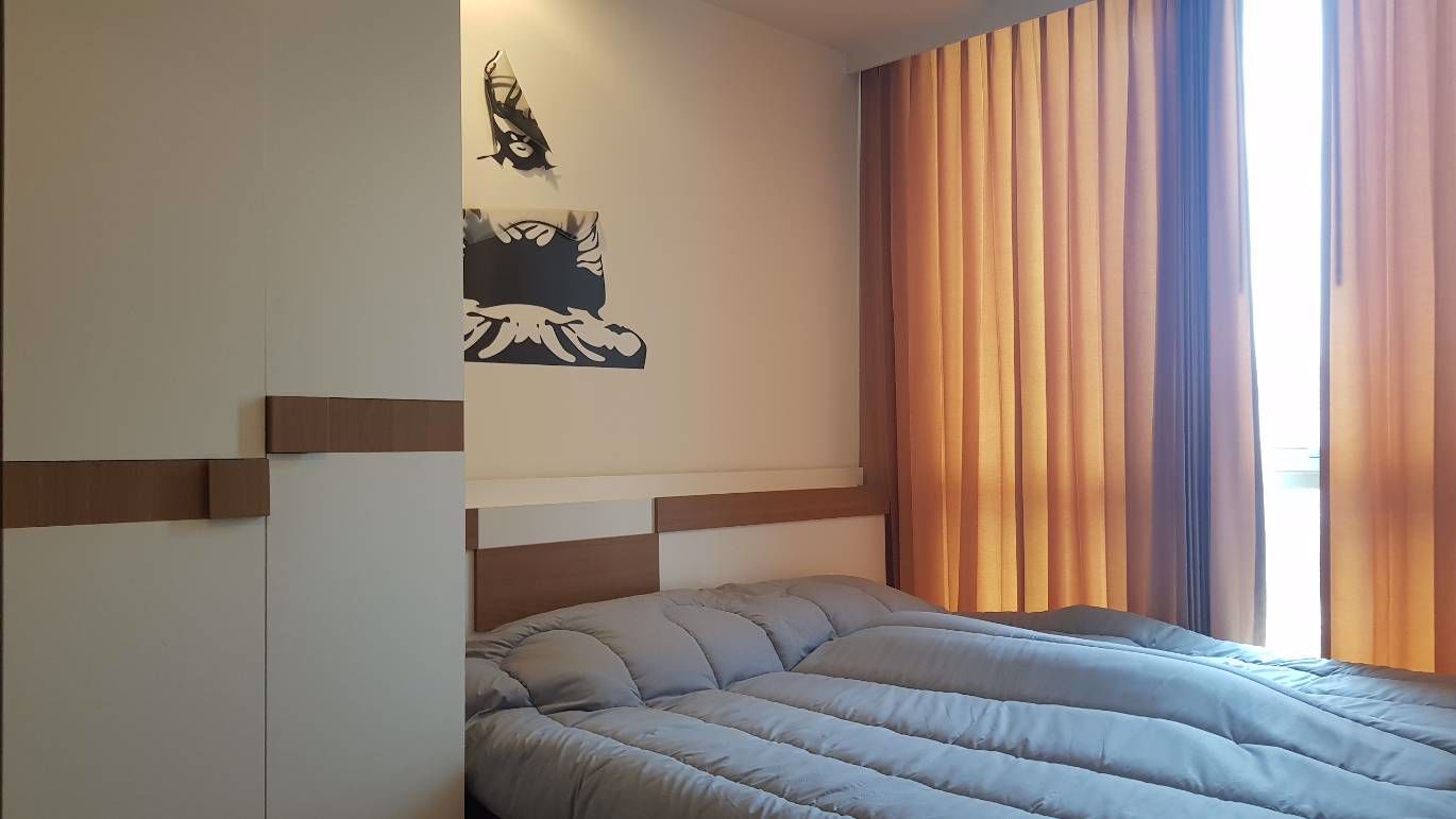 ขาย-เช่า-คอนโด-1-ห้องนอนห้องมุม-45-ตรม-พร้อมเฟอร์และเครื่องใช้ไฟฟ้า-พร้อมเข้าอยู่