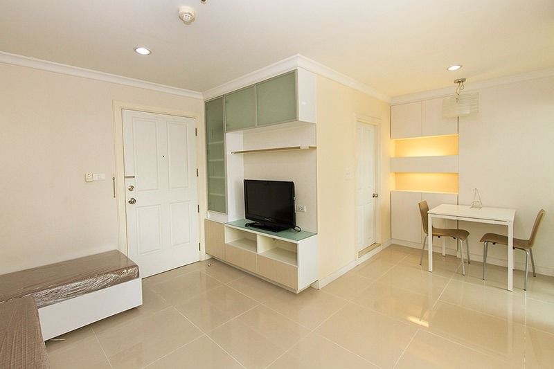 ให้เช่า-ลุมพินีเพลส-พระราม9-1-ห้องนอน-38-ตรม-ตกแต่งใหม่