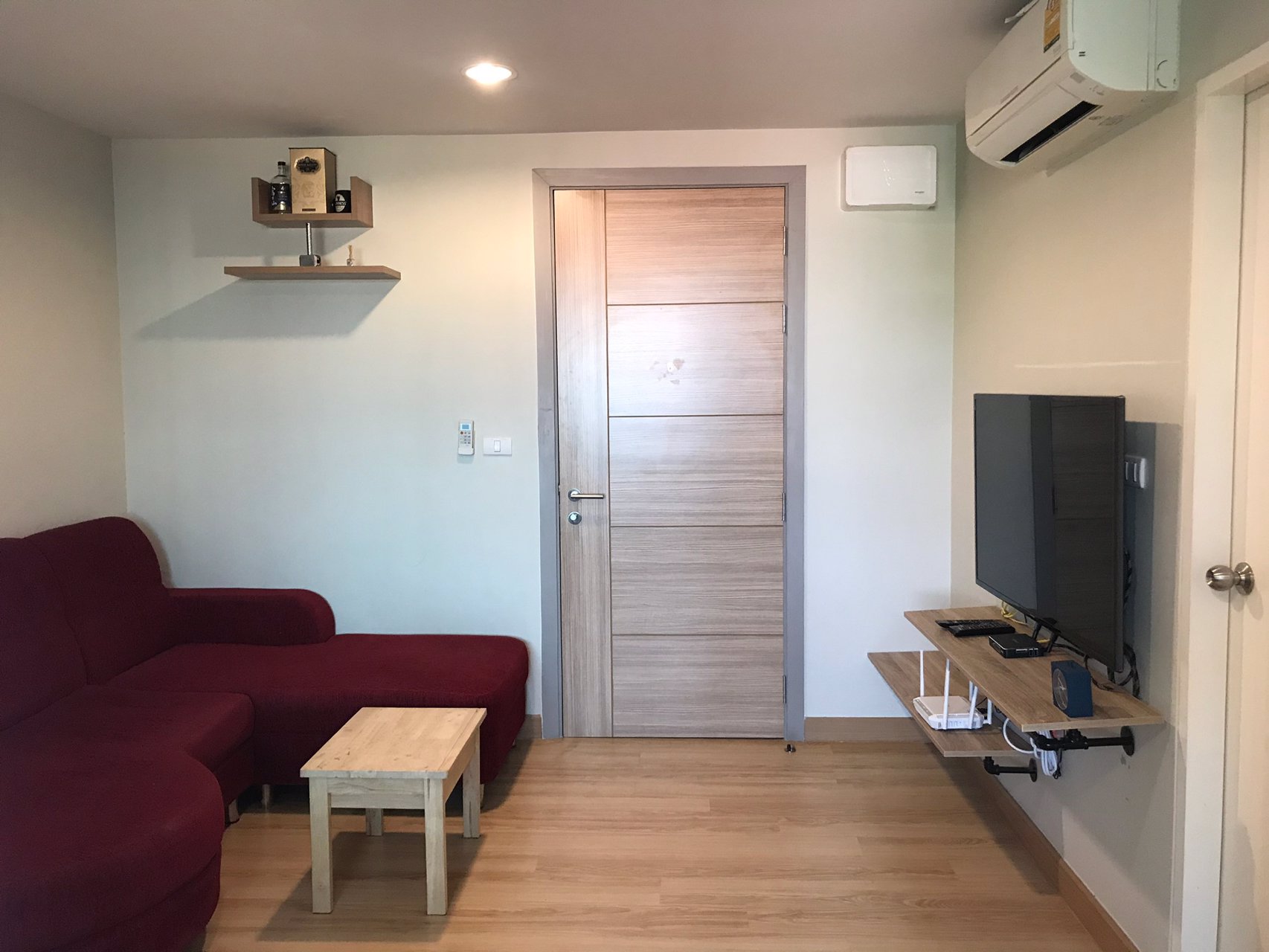 ให้เช่า-mt-residences-klongluang-1-นอน-1น้ำ-ขนาด-34-ตรม-พร้อมเฟอร์-ติดถนนคลองหลวง-วัดธรรมกาย