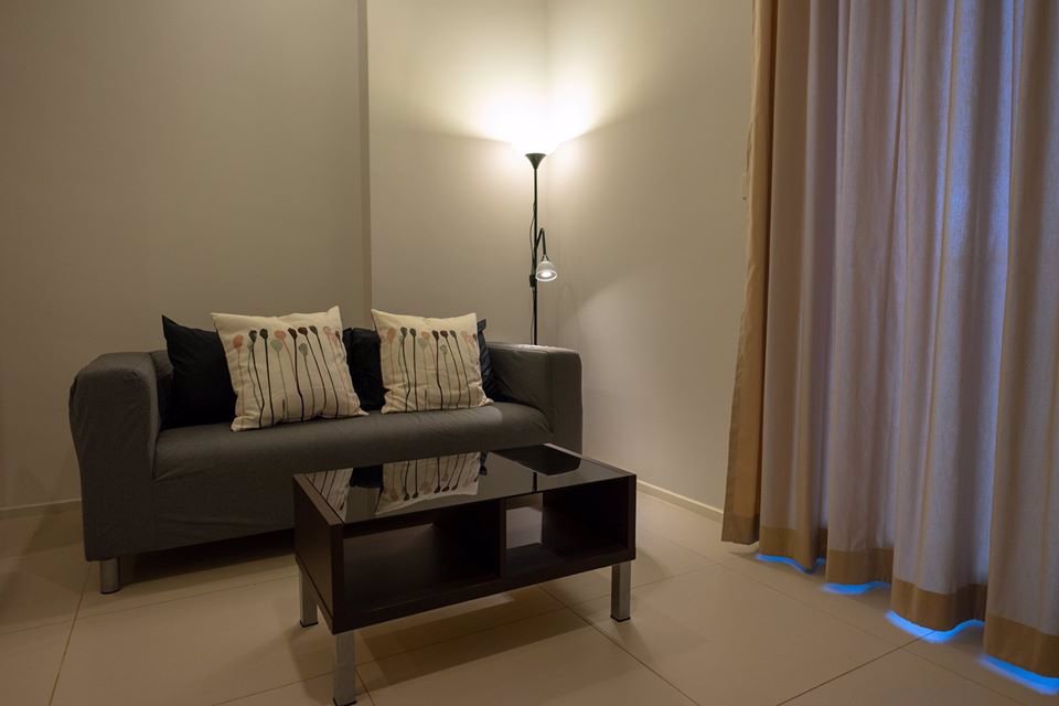 ให้เช่า-1-นอน-1-น้ำ-ขนาด-38-ตรม-แต่งครบ-พร้อมอยู่-ติดรถไฟฟ้า-ตรงข้ามเซนทรัล