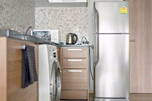 noble-refine-large-room-on-12th-floor-fully-furnished-ready-to-move-in-bts-phrom-phong