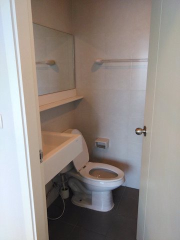 aspire-rama-4-fully-furnished-peaceful-20th-floor-bts-ekkamai