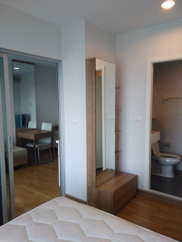 aspire-rama-4-fully-furnished-peaceful-20th-floor-bts-ekkamai