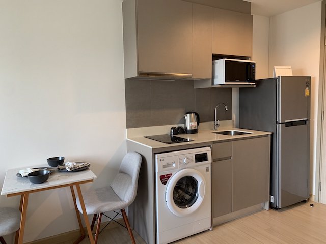 whizdom-connect-sukhumvit-101-clean-fully-furnished-peaceful-bts-punnawithi