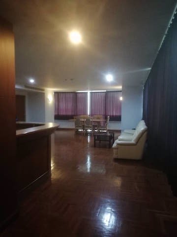 asoke-place-fully-furnished-clean-peaceful-ready-to-move-in-bts-asoke-mrt-sukhumvit