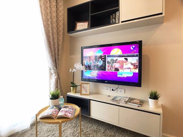 niche-pride-thong-lo-elegant-and-clean-room-bts-thonglor