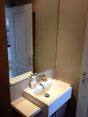 noble-refine-sukhumvit-26-beautiful-decoration-peaceful-view-bts-phrom-phong